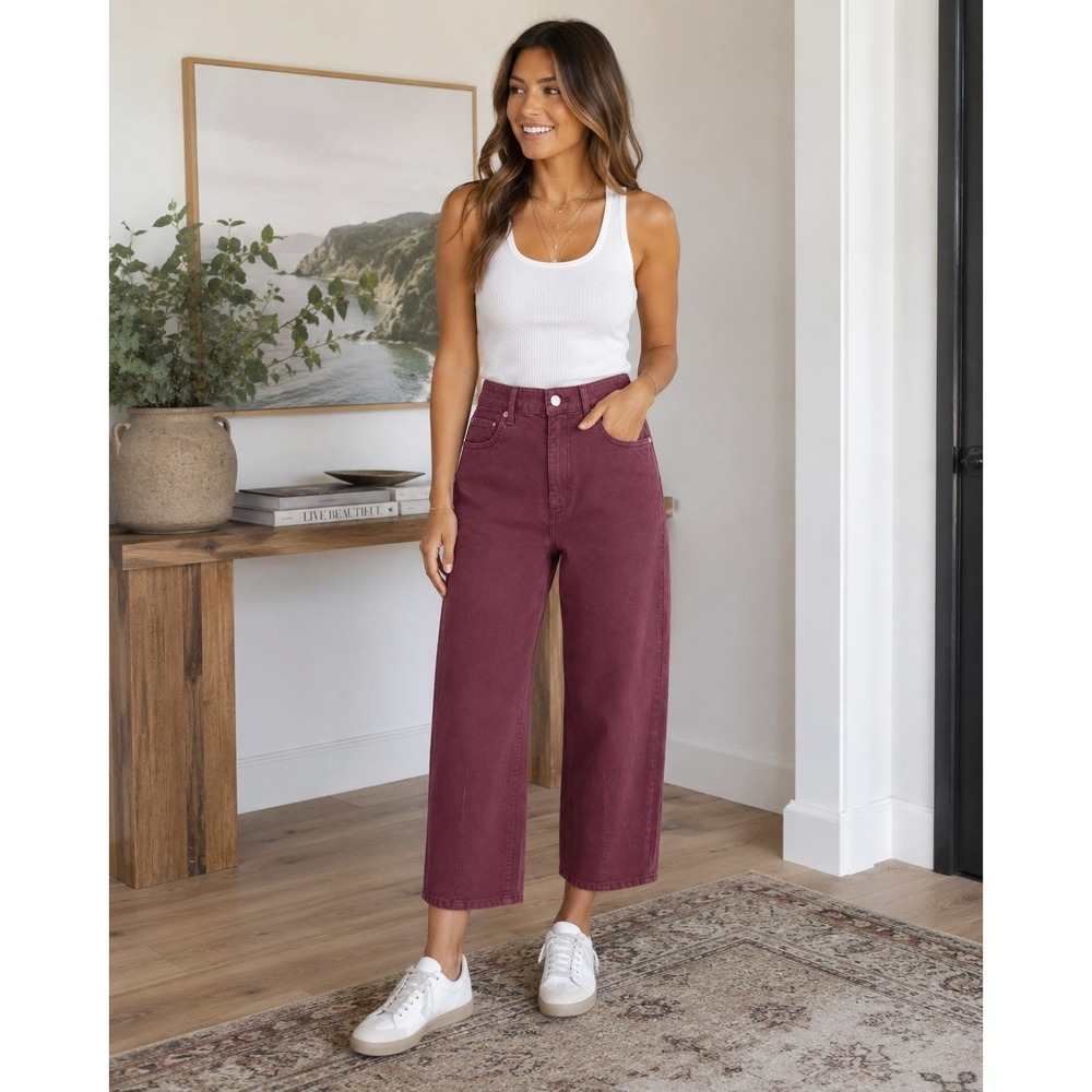 NWT Universal Thread Women 10R Burgandy Corduroy High Rise Easy Barrel Leg Pant